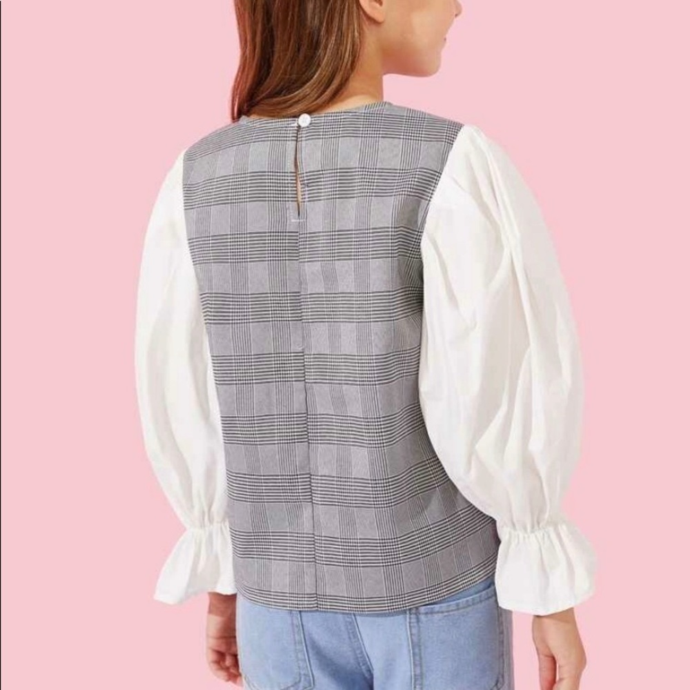 Age 14**GORGEOUS plaid with puffy sleeves blouse - Picture 2 of 4